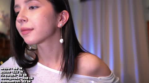 Suri online show from 01/25/25, 02:14