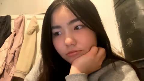 Molly online show from 12/17/25, 10:21