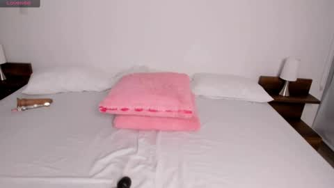 Snapshot of nitha_model chatting on 02/21/25, 11:43 Nitha Gonzalez online show from 02/21/25, 11:43