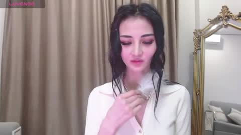 Niu online show from 10/15/25, 03:23