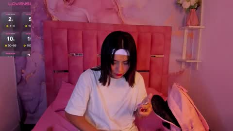 Snapshot of nixielee__ chatting on 09/28/25, 02:50 Nixie online show from 09/28/25, 02:50