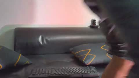 Nicolas Muscle online show from 09/23/25, 06:49