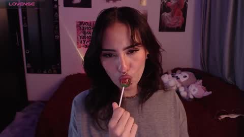 Nixxie  online show from 10/21/25, 01:39