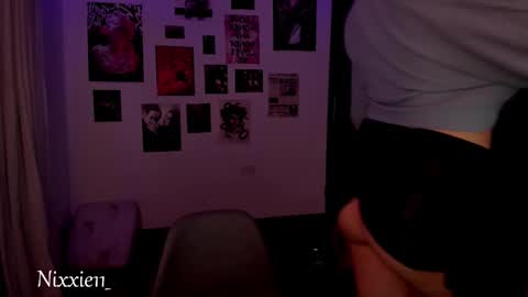 Nixxie  online show from 03/12/26, 02:07