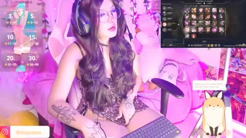 Snapshot of nixy_sama chatting on 09/18/25, 01:18 Nixy Sama online show from 09/18/25, 01:18