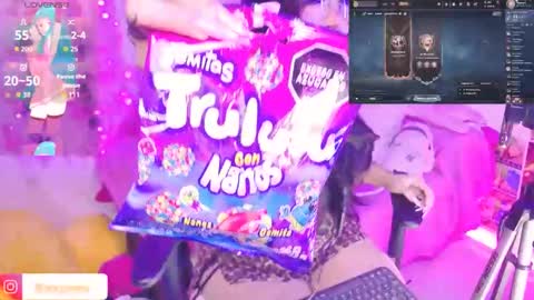 Snapshot of nixy_sama chatting on 09/18/25, 11:07 Nixy Sama online show from 09/18/25, 11:07