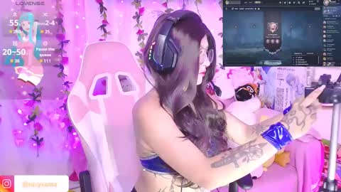 Snapshot of nixy_sama chatting on 10/03/25, 10:40 Nixy Sama online show from 10/03/25, 10:40