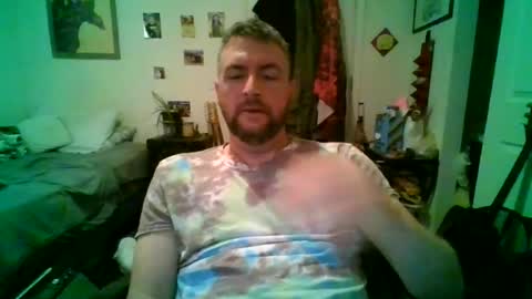 Snapshot of njoefats420 chatting on 06/18/26, 09:36 njoefats420 online show from 06/18/26, 09:36