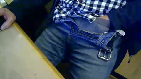 njutningsokare online show from 11/26/25, 05:25