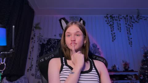 Tears Lora online show from 12/28/24, 01:28