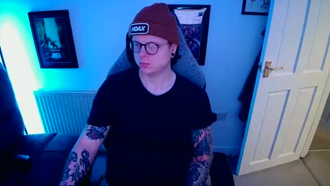 Snapshot of nlrb93 chatting on 12/29/24, 03:46 BNate93 online show from 12/29/24, 03:46