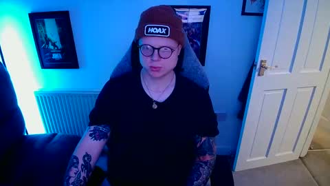 Snapshot of nlrb93 chatting on 01/19/25, 07:37 BNate93 online show from 01/19/25, 07:37