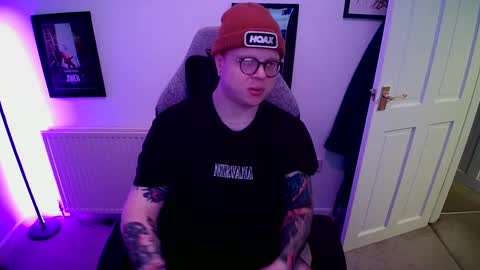 Snapshot of nlrb93 chatting on 03/08/25, 12:11 BNate93 online show from 03/08/25, 12:11