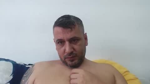 Snapshot of no_limit_couple3 chatting on 11/09/25, 08:23 no_limit_couple3 online show from 11/09/25, 08:23