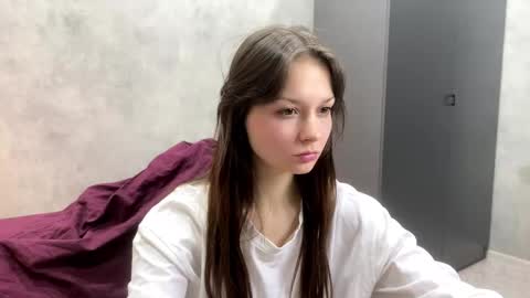 Snapshot of no_rose_without_a_thorn chatting on 03/03/26, 08:15 Nora online show from 03/03/26, 08:15