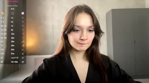 Nora online show from 04/09/26, 04:23