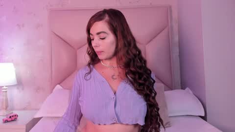   ambarsulliva  online show from 01/23/25, 11:37