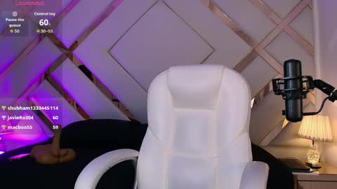   online show from 04/05/26, 11:40