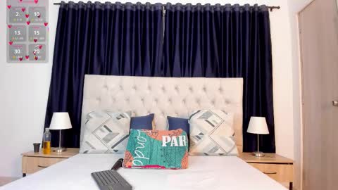 Snapshot of noa_morena chatting on 02/17/26, 12:45 NATHALIA MORENO online show from 02/17/26, 12:45