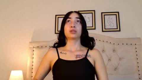 NATHALIA MORENO online show from 04/30/26, 12:22