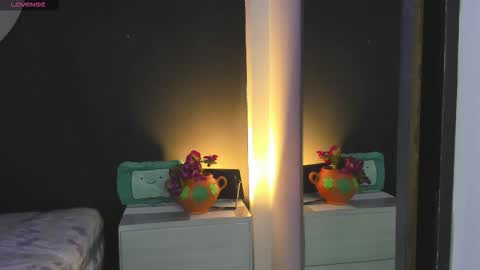 Noah  online show from 12/03/25, 03:36