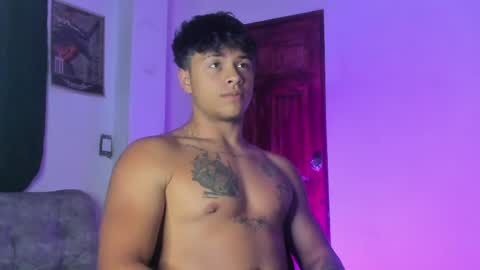 noah_223 online show from 03/25/26, 02:17