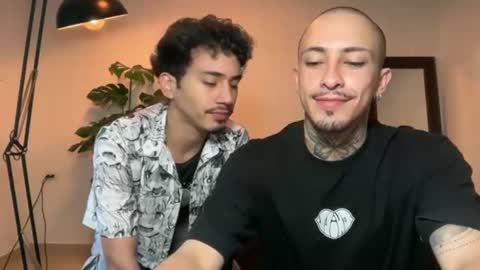 Snapshot of noah_and_steven chatting on 06/16/26, 02:41 noah_and_steven online show from 06/16/26, 02:41