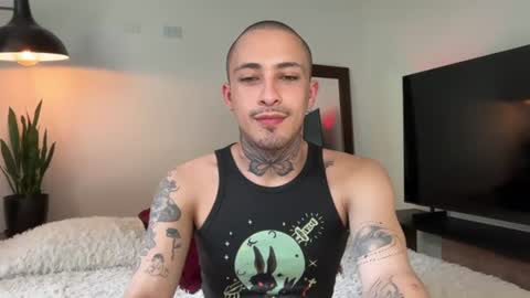 Snapshot of noah_and_steven chatting on 07/28/26, 04:39 noah_and_steven online show from 07/28/26, 04:39