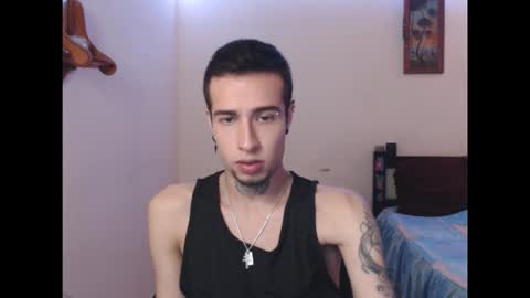 Snapshot of noah_baker99 chatting on 12/03/25, 02:41 Noah online show from 12/03/25, 02:41