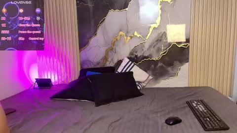   online show from 03/15/26, 01:50