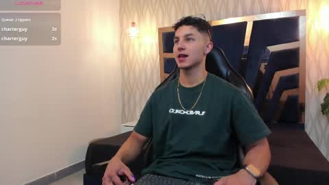 Snapshot of noah_clarkk chatting on 04/18/26, 03:16 Noah online show from 04/18/26, 03:16