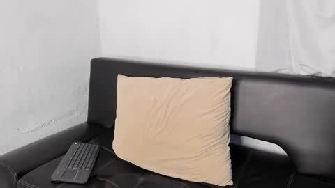 Noah online show from 10/08/25, 10:18