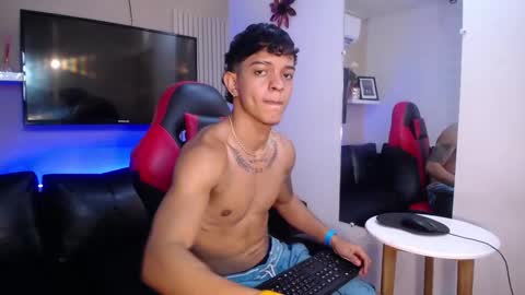 Noah online show from 12/19/25, 12:17