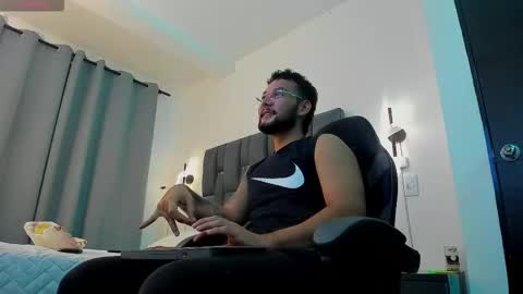 NOAH online show from 11/19/25, 12:10