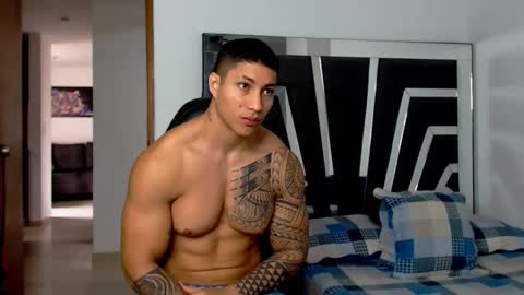 Snapshot of noah_harris01 chatting on 06/08/26, 01:44 Noah Harris01 online show from 06/08/26, 01:44
