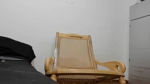 noah_jones41 online show from 10/02/25, 04:30