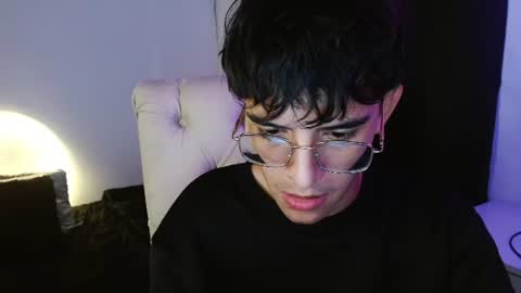 Snapshot of noah_millerx_ chatting on 07/05/26, 04:19 noah online show from 07/05/26, 04:19