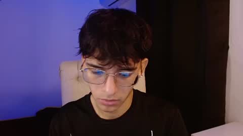 Snapshot of noah_millerx_ chatting on 07/14/26, 07:19 noah online show from 07/14/26, 07:19