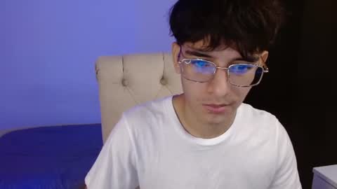 Snapshot of noah_millerx_ chatting on 07/17/26, 08:57 noah online show from 07/17/26, 08:57