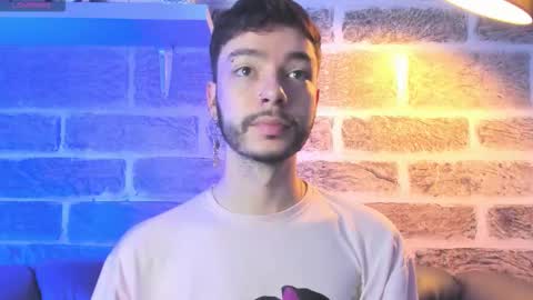    online show from 11/05/25, 12:38