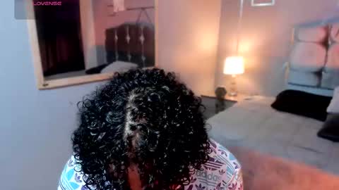 noah_smith04 online show from 11/28/25, 12:08