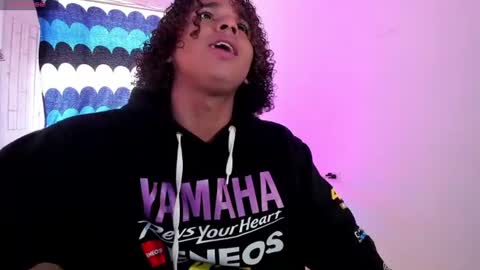 noah_smith04 online show from 07/17/26, 04:12
