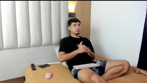 noah online show from 04/03/26, 09:13