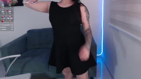 noah_white3 online show from 02/28/25, 08:07