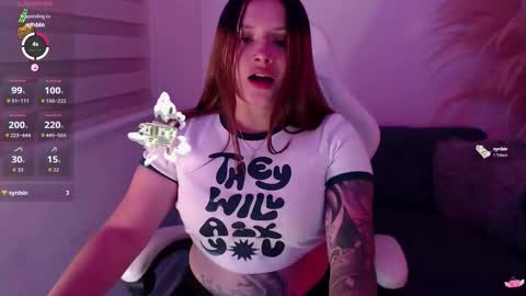 noah_white3 online show from 10/31/25, 04:02