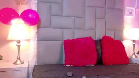 Noah   online show from 02/11/26, 01:16