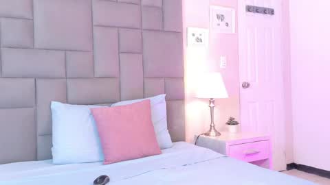 Noah   online show from 04/10/26, 02:33