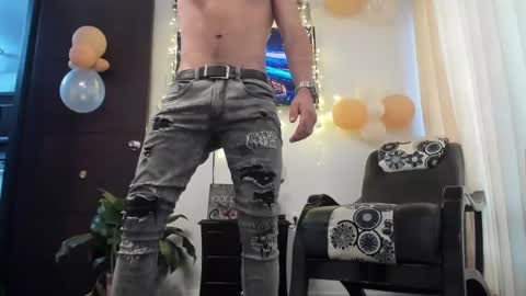 LIAM- noah online show from 12/08/24, 12:41