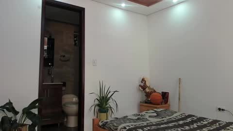 LIAM- noah online show from 09/19/25, 01:12