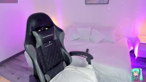 Noah  online show from 09/08/25, 10:20